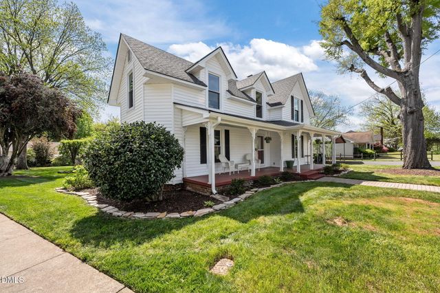 222 E Minneola Street, Gibsonville, NC 27249