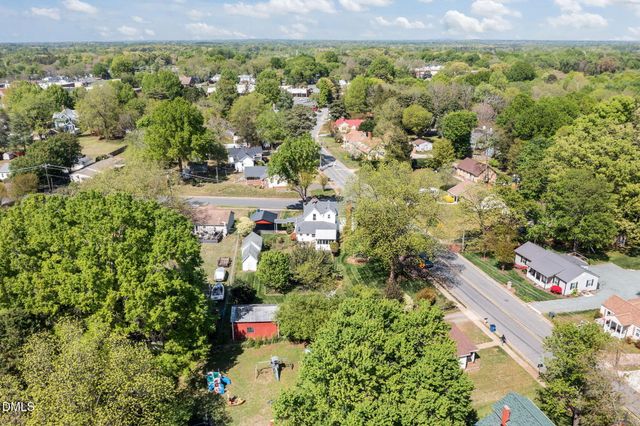 222 E Minneola Street, Gibsonville, NC 27249