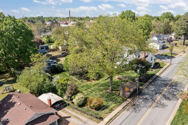 222 E Minneola Street, Gibsonville, NC 27249