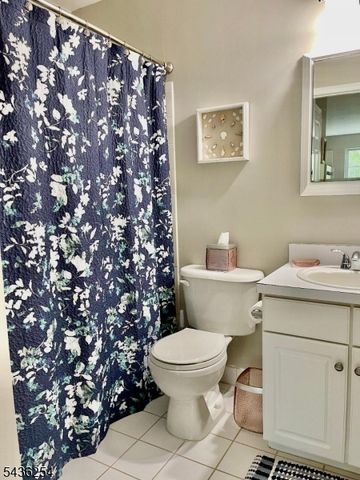 36 Loft Dr, Bridgewater Twp., NJ 08836