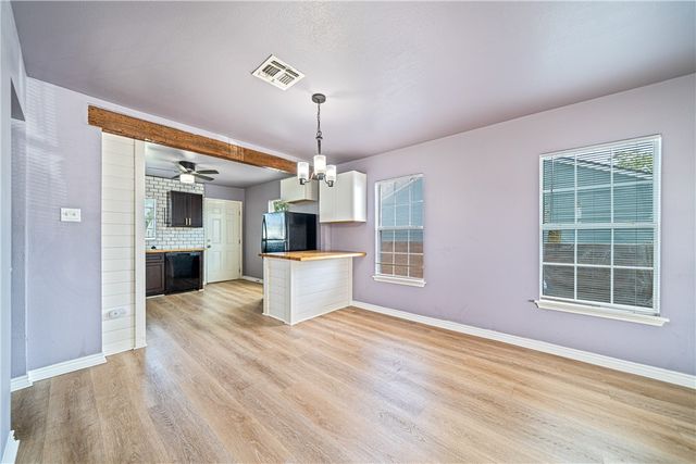 4745 Franklin Dr, Corpus Christi, TX 78415