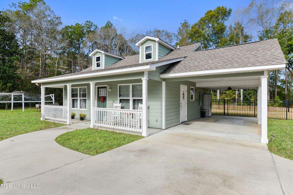 13701 Jericho Road, Vancleave, MS 39565