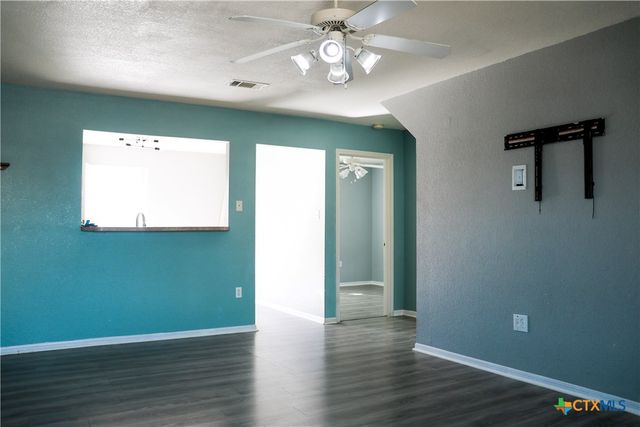 3111 Yaupon Road, Copperas Cove, TX 76522