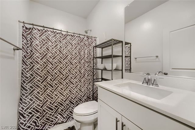 4497 Hidden Stone Avenue, Las Vegas, NV 89141