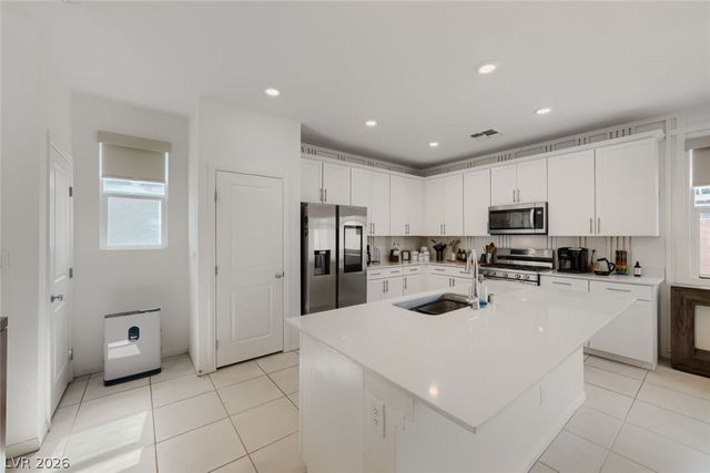 4497 Hidden Stone Avenue, Las Vegas, NV 89141
