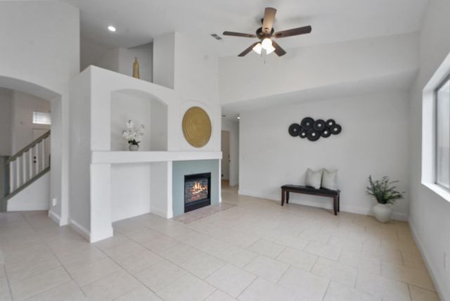 4826 Haven Pl, Stockton, CA 95206