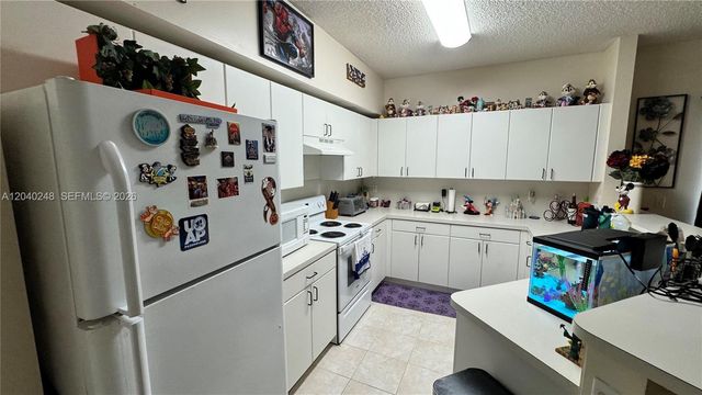 2324 SE 23rd Road 2324, Homestead, FL 33035