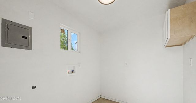 364 W Columbia Street, Tucson, AZ 85714
