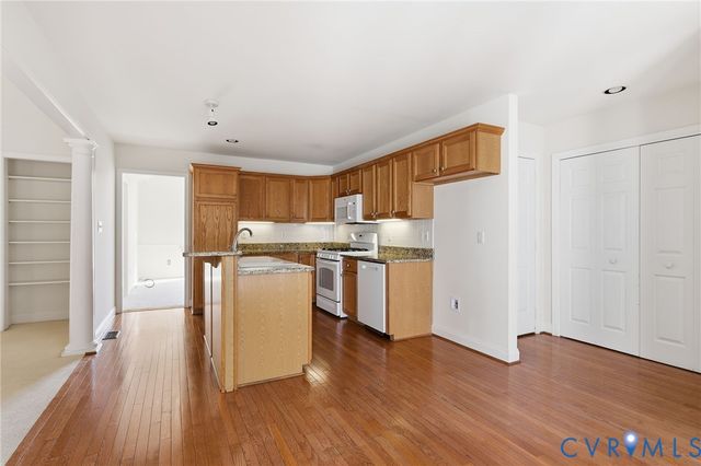 118 Kennon Pointe Ct, Colonial Heights, VA 23834