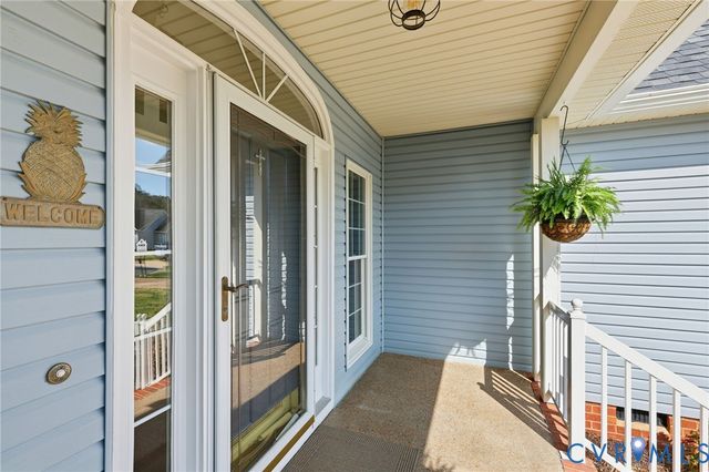 118 Kennon Pointe Ct, Colonial Heights, VA 23834