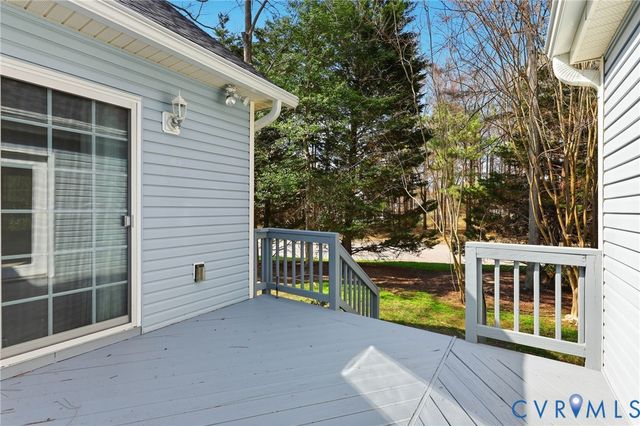 118 Kennon Pointe Ct, Colonial Heights, VA 23834