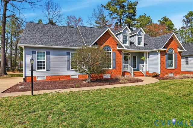 118 Kennon Pointe Ct, Colonial Heights, VA 23834