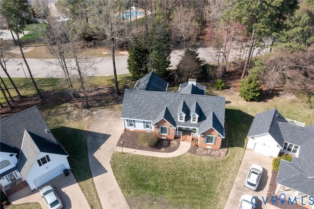 118 Kennon Pointe Ct, Colonial Heights, VA 23834