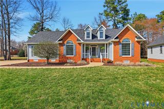 118 Kennon Pointe Ct, Colonial Heights, VA 23834