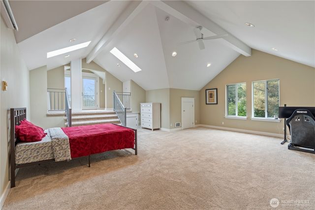 5601 W Mercer Way, Mercer Island, WA 98040