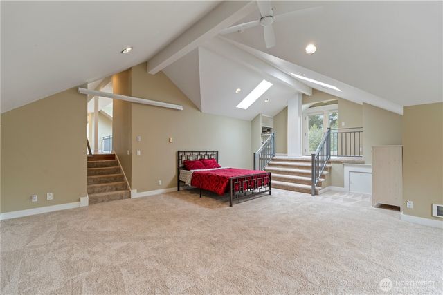 5601 W Mercer Way, Mercer Island, WA 98040