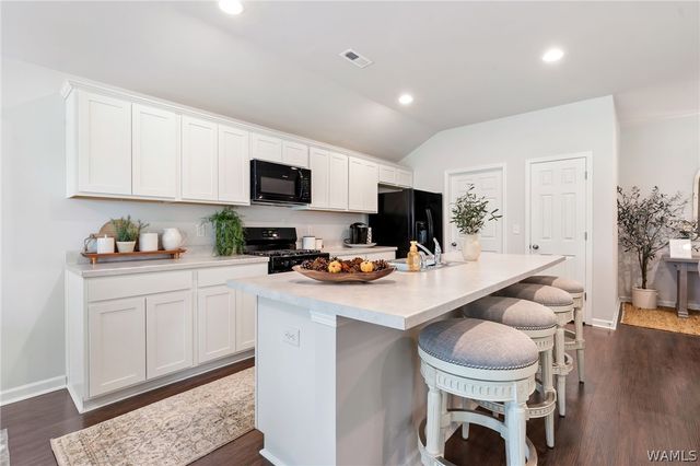 16541 Osceloa Avenue, Moundville, AL 35474