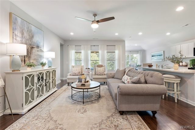16541 Osceloa Avenue, Moundville, AL 35474