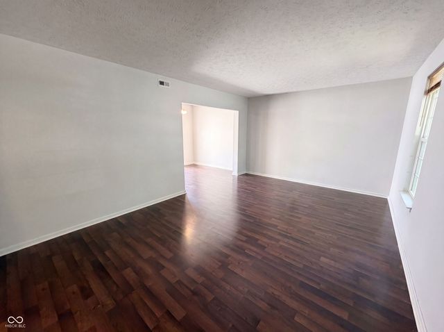 3469 Aylesford Lane, Indianapolis, IN 46228