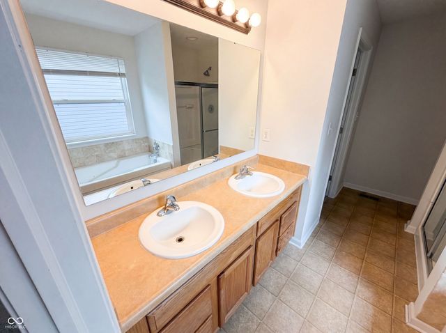 3469 Aylesford Lane, Indianapolis, IN 46228