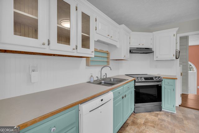 115 Settlers Point Drive, Clarkesville, GA 30523