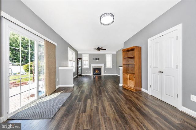 5633 BARTONSVILLE RD, Frederick, MD 21704