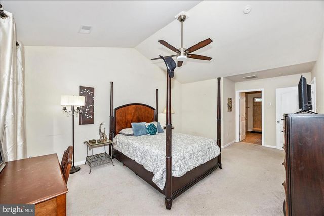 5633 BARTONSVILLE RD, Frederick, MD 21704