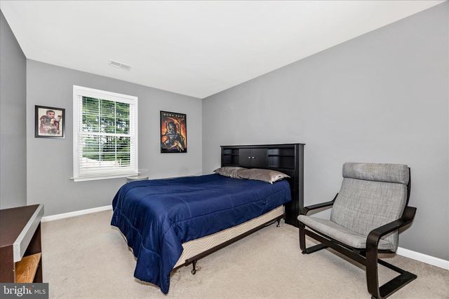 5633 BARTONSVILLE RD, Frederick, MD 21704