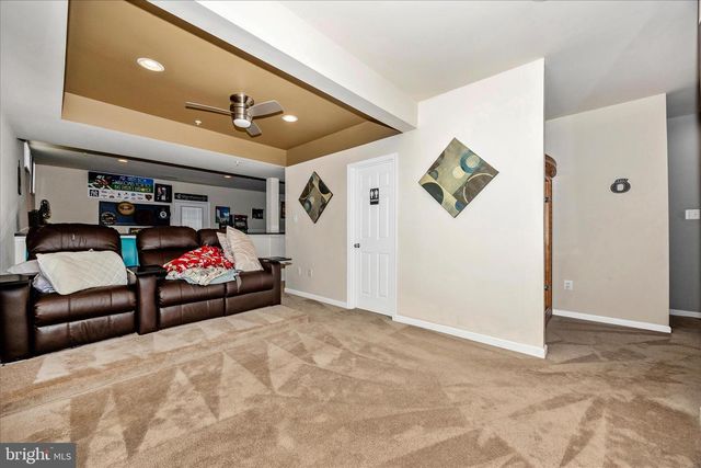 5633 BARTONSVILLE RD, Frederick, MD 21704