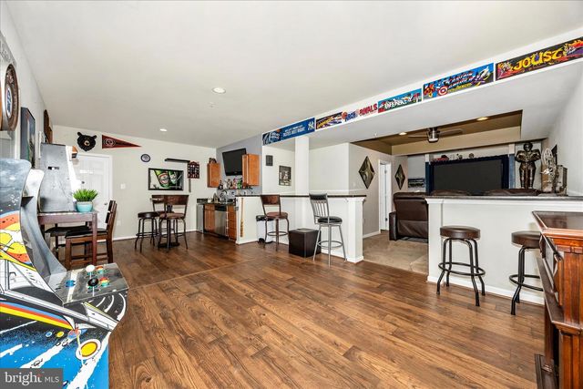5633 BARTONSVILLE RD, Frederick, MD 21704