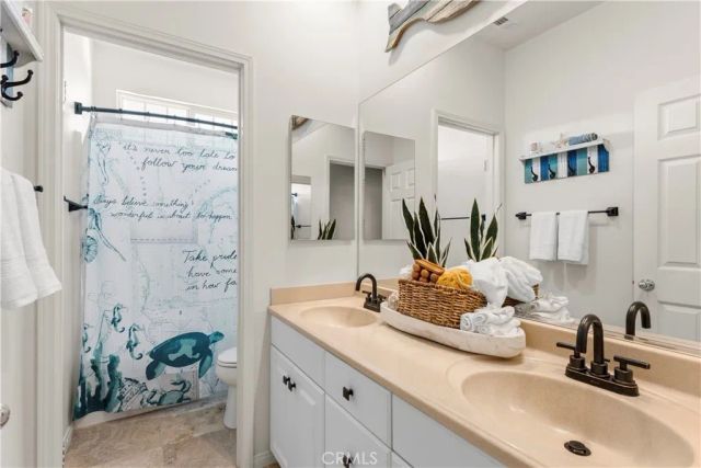 36797 Maxmillian Avenue, Murrieta, CA 92563