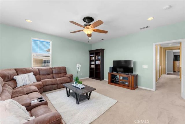 36797 Maxmillian Avenue, Murrieta, CA 92563