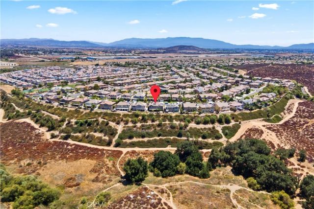 36797 Maxmillian Avenue, Murrieta, CA 92563