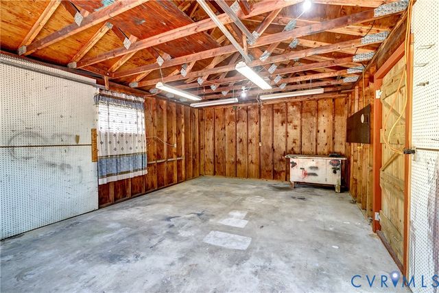1024 Woodhaven Dr, Richmond, VA 23224
