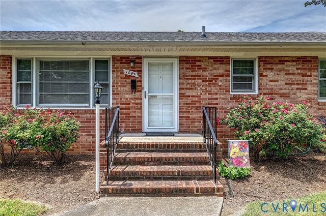 1024 Woodhaven Dr, Richmond, VA 23224