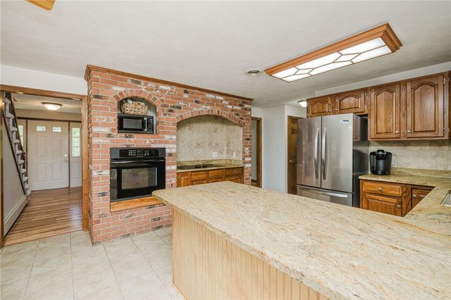 16 Bliss Street, Rehoboth, MA 02769