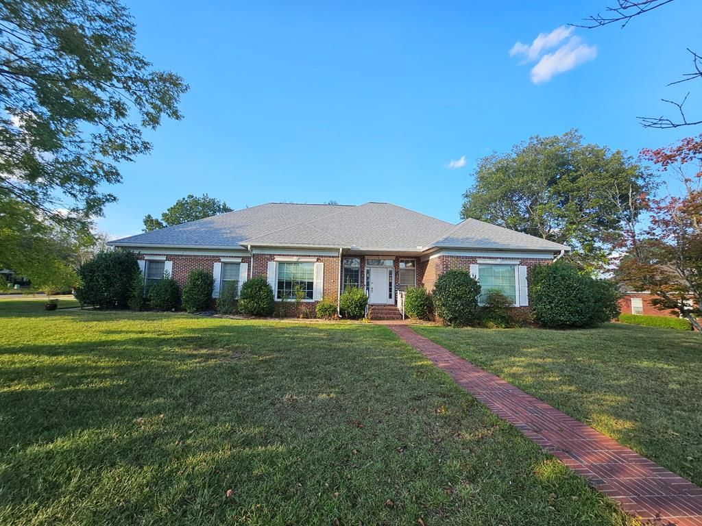 101 Gloster Court, Dothan, AL 36303
