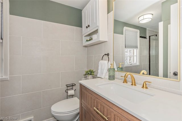 3874 Grenville Road, University Heights, OH 44118