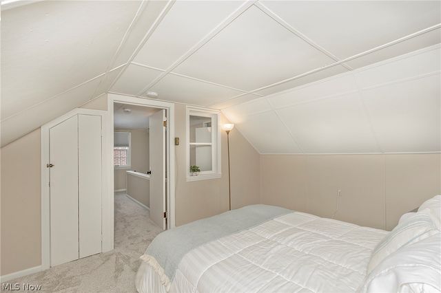 3874 Grenville Road, University Heights, OH 44118