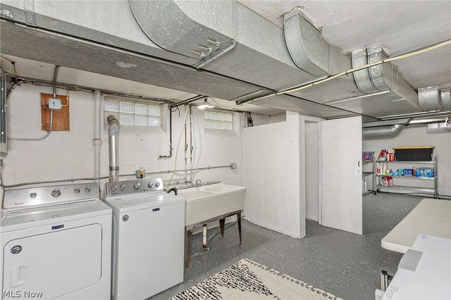 3874 Grenville Road, University Heights, OH 44118