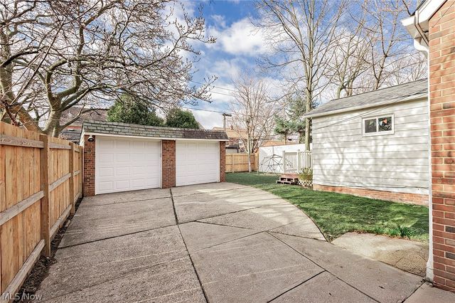 3874 Grenville Road, University Heights, OH 44118