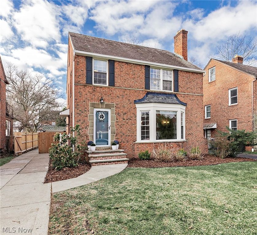 3874 Grenville Road, University Heights, OH 44118