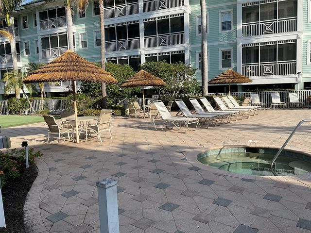 5125 MELBOURNE STREET E-305, Punta Gorda, FL 33980