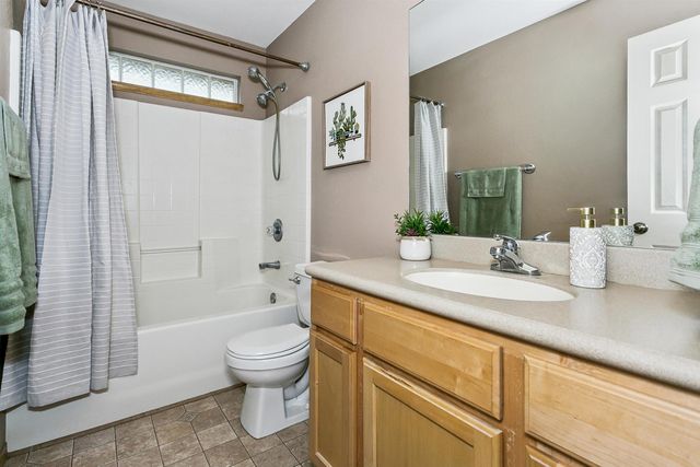 814 S Zelta, Wichita, KS 67207