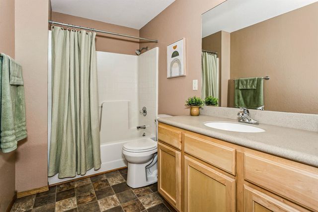 814 S Zelta, Wichita, KS 67207