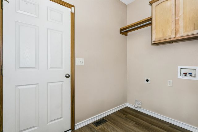 814 S Zelta, Wichita, KS 67207