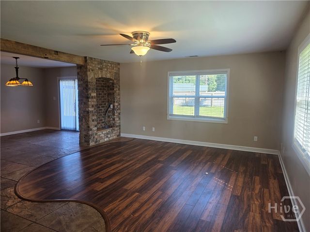 310 W 5th Street A, Rincon, GA 31326