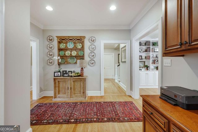 577 Cloverhurst Avenue, Athens, GA 30606