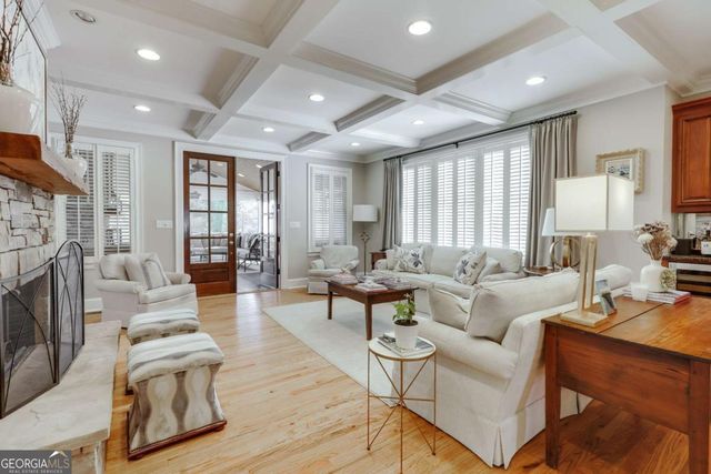 577 Cloverhurst Avenue, Athens, GA 30606