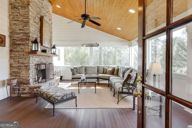 577 Cloverhurst Avenue, Athens, GA 30606